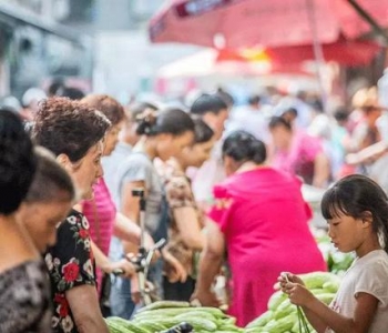 一个人若走投无路，就放他去菜市场