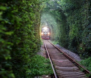 中国最美的6条铁路　路上就是风景