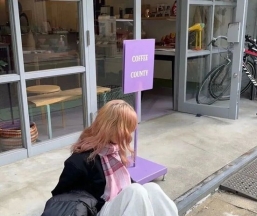 除了UGG，冬日的时髦精还能穿什么又保暖又特别