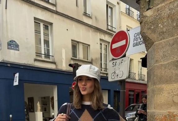 最最经典的格纹，也能穿出不一样的时尚品味